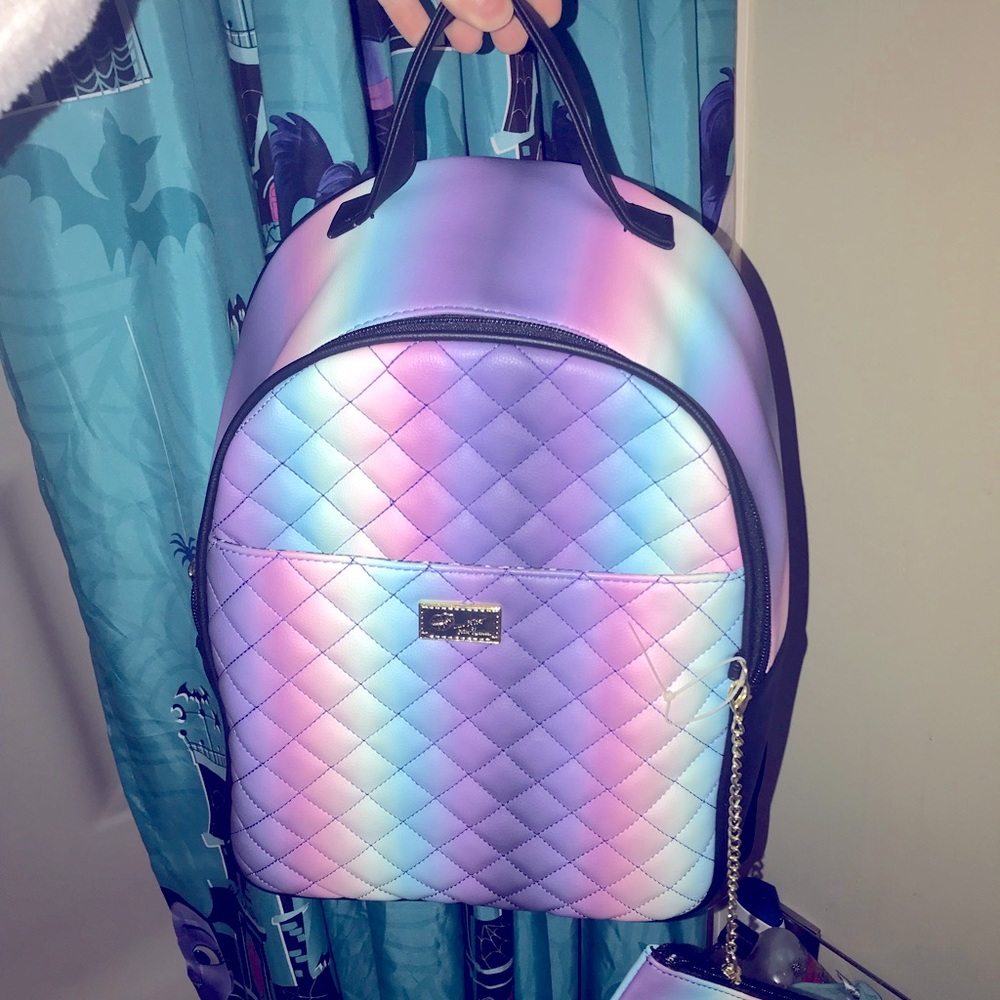 💜Betsey Backpack💜